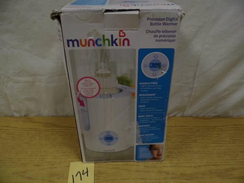 lot 174 image: Store Return - Munchkin Bottle Warmer