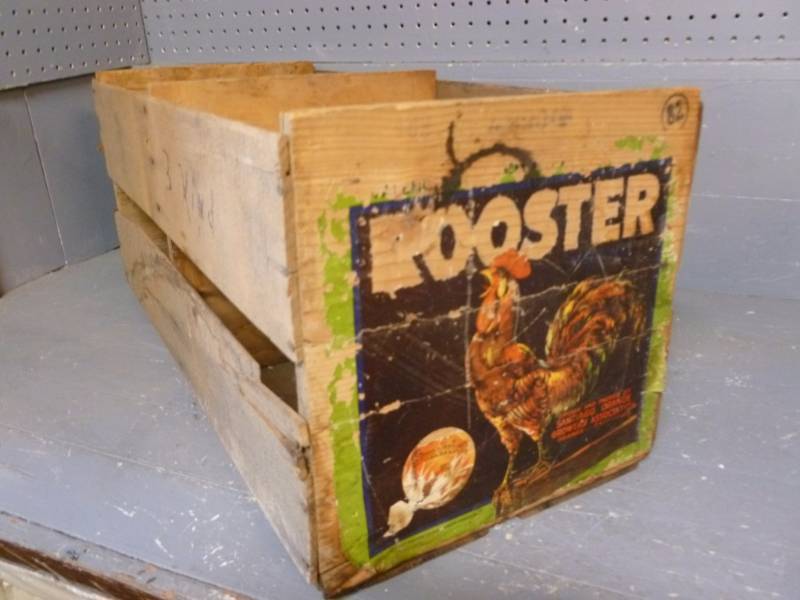 lot 13 image: Vintage Fruit Crate