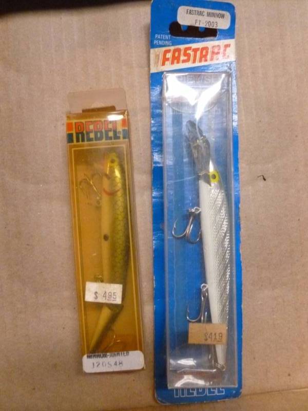 lot 47 image: Fishing Baits