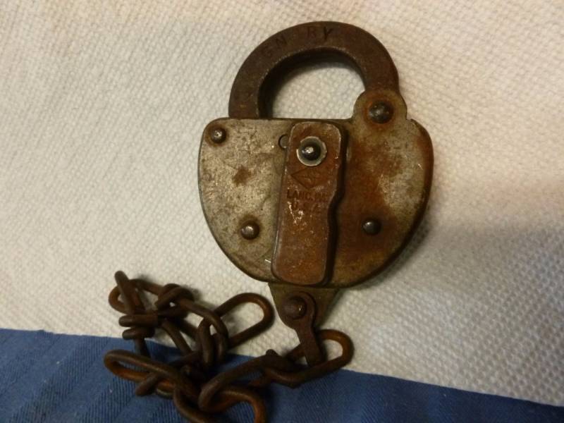 lot 51 image: Vintage Railroad Lock