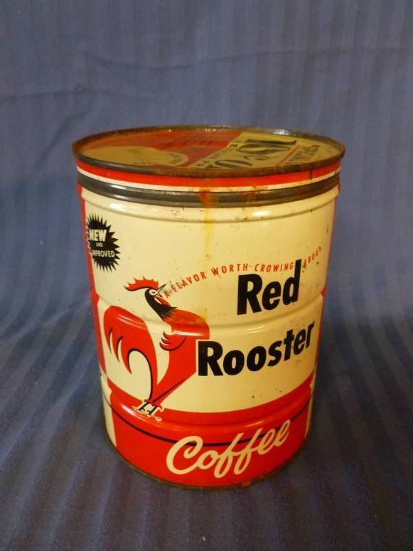 lot 61 image: Vintage Metal Container