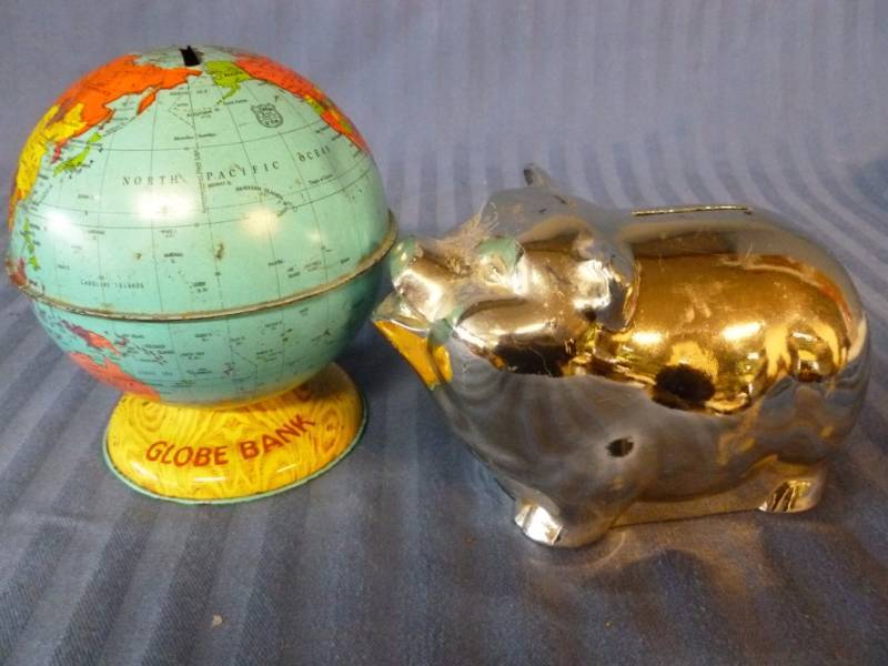 lot 79 image: Vintage Coin Banks
