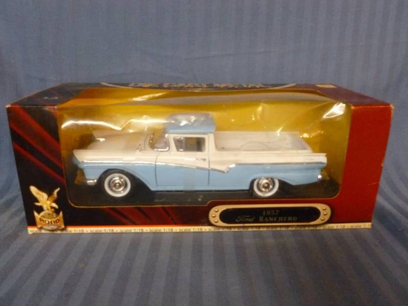 lot 149 image: Die Cast Metal Car
