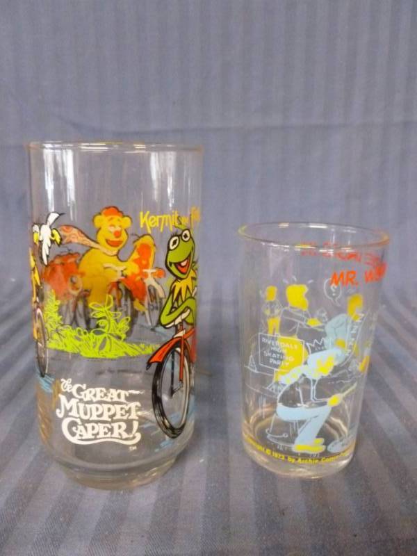 lot 237 image: Vintage Glasses