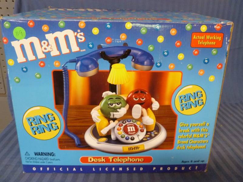 lot 242 image: M&M Collectible
