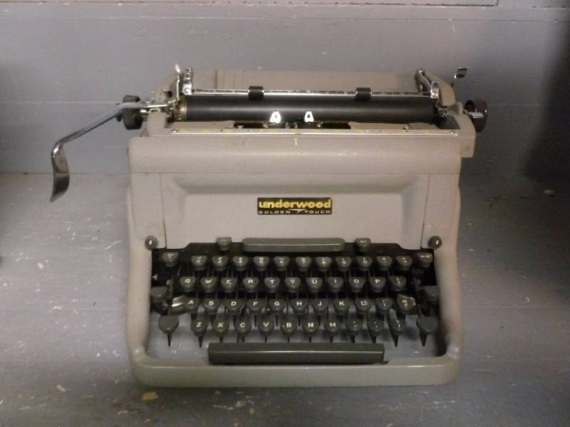 lot 244 image: Vintage Typewriter