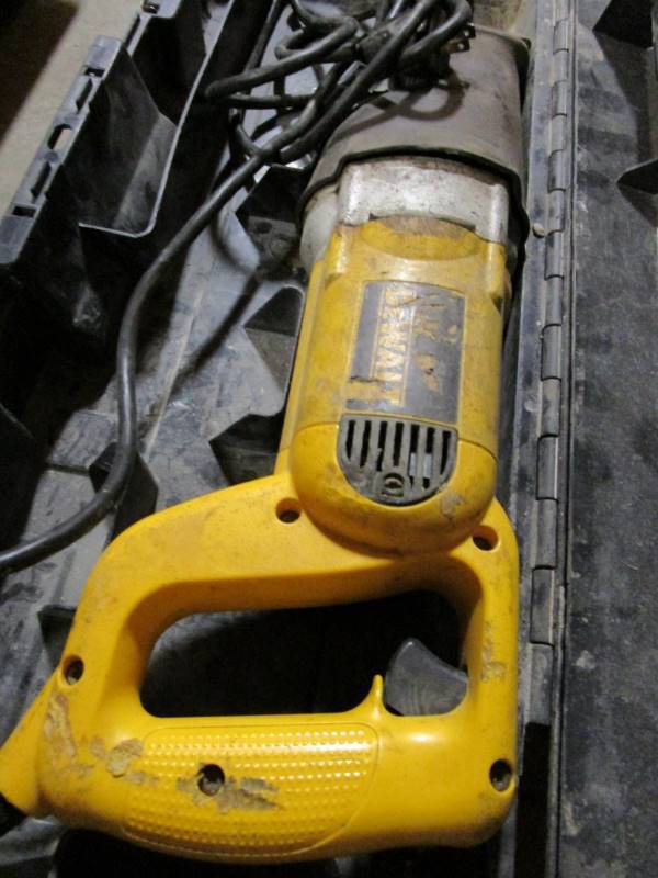 lot 37 image: DeWalt Sawzall
