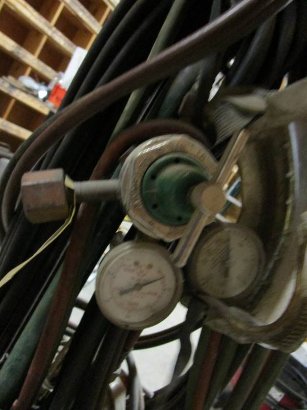 lot 49 image: Torch Set & Cart