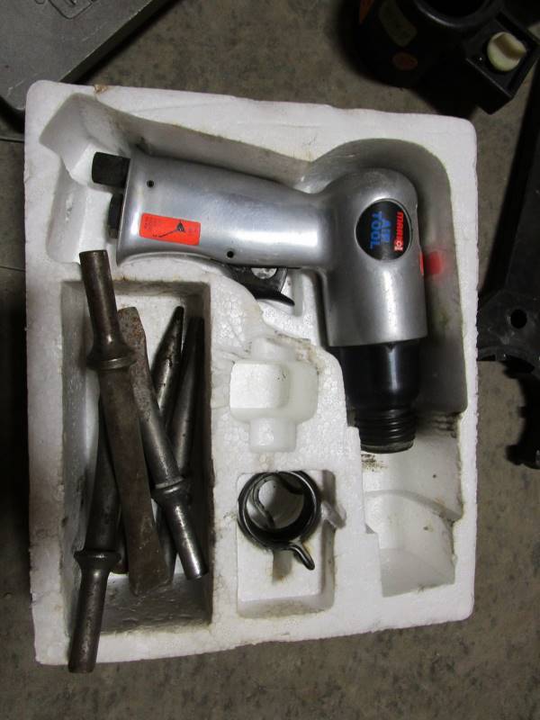 lot 66 image: Air Chisel, Orion Grooving Tools, Spanner Wrenches