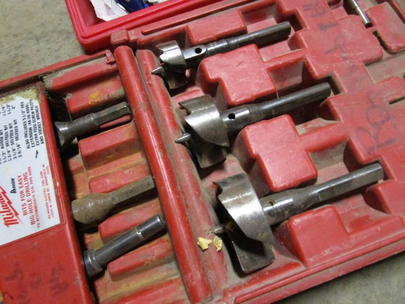 lot 68 image: Hole Saws & Manifolds