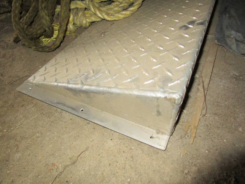 lot 94 image: Lead, Door Ramp, Rope