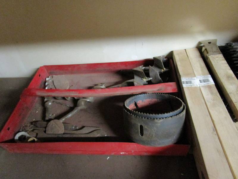 lot 109 image: Contents of Misc. Tools on Shelves