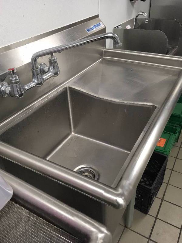 lot 59 image: PATRIOT FOOD SERVICE DOUBLE SINK, NSF CERTIFIED