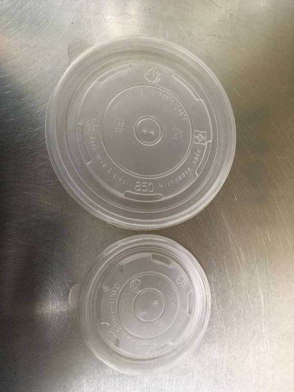 lot 92 image: PLASTIC LIDS 1000