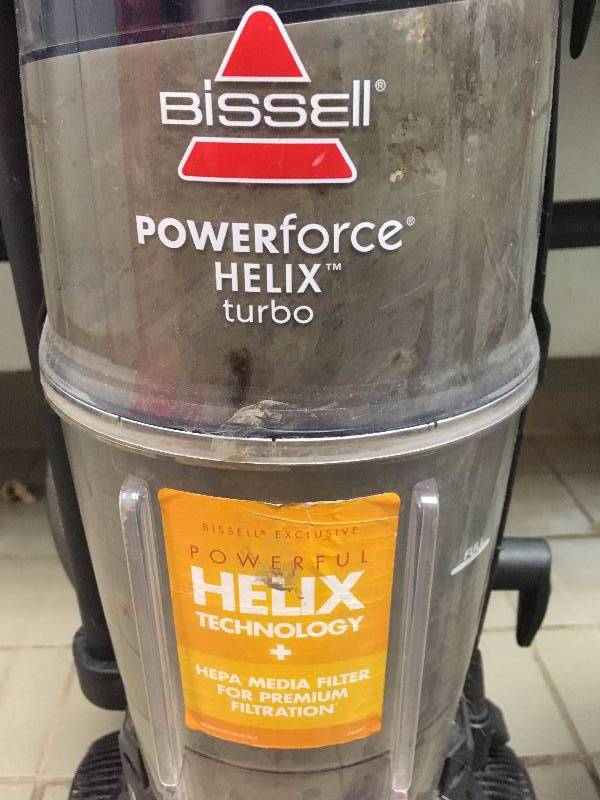 lot 122 image: BISSELL POWERFORCE HELIX VACUUM, BROOM, AND DUST PAN