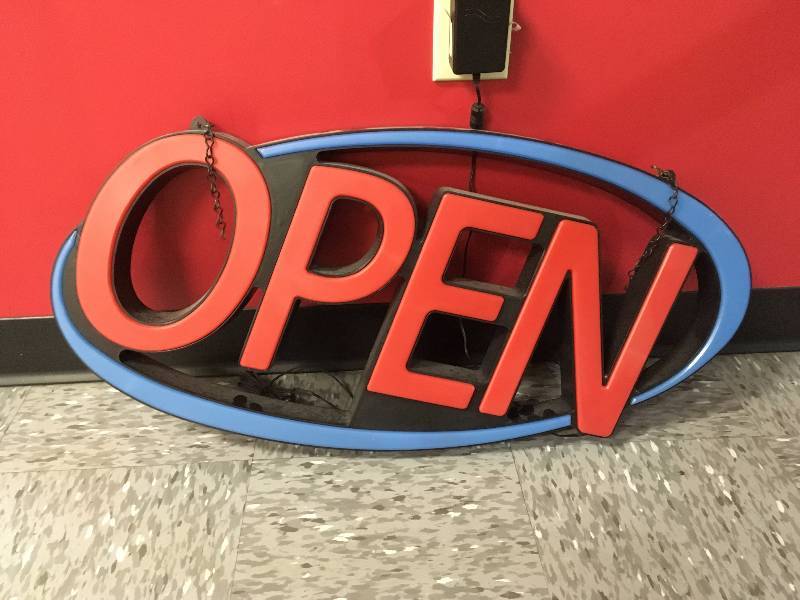 lot 45 image: VCP IMAGE OPEN SIGNS