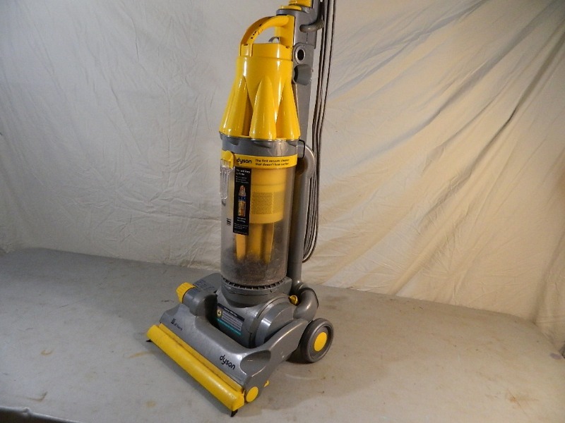 Dyson DC 07 Vacuum