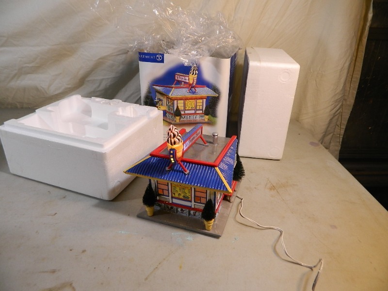 Dept 56 The Frozen Swirl Ice Cream Shop