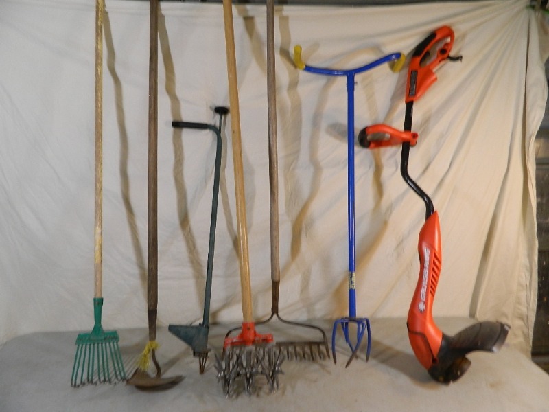 Long Handled Tools