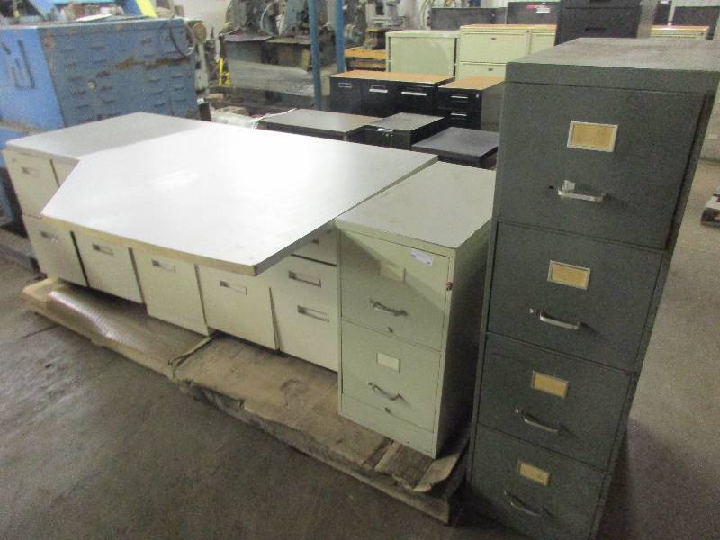 lot 49 image: 7 File cabinets and countertop
