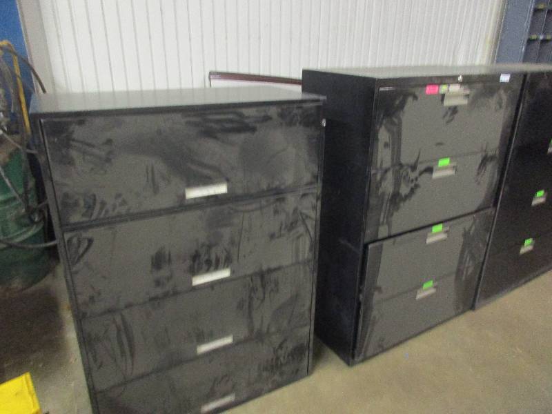 lot 56 image: 2 File Cabinets