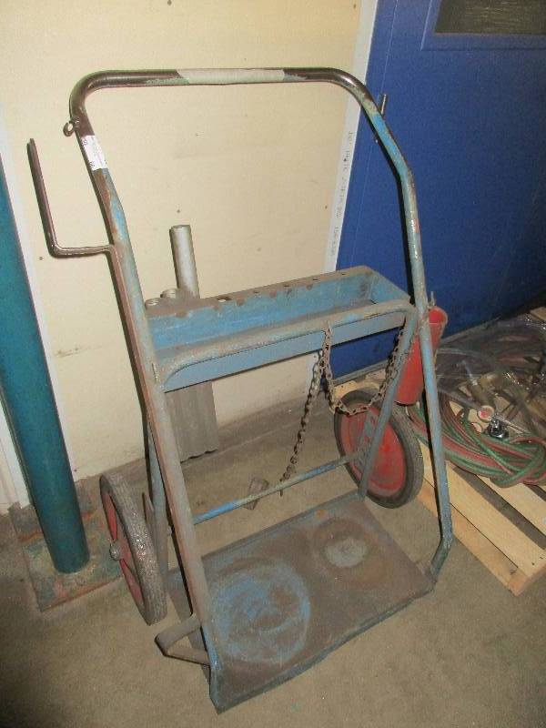 lot 66 image: Torch cart
