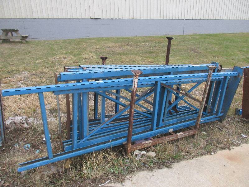 lot 75 image: Pallet Racking Uprights