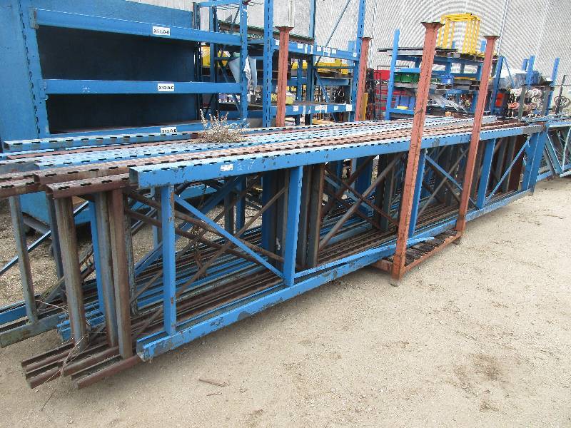 lot 83 image: Pallet Racking Uprights