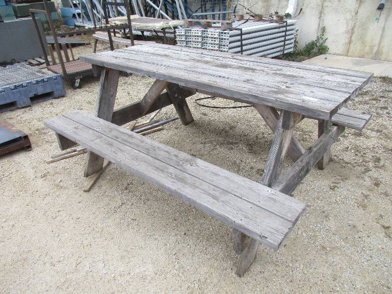 lot 88 image: Wooden Picnic Table
