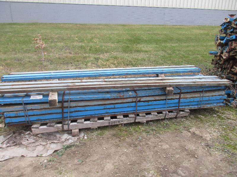 lot 94 image: Pallet Racking Crossmembers