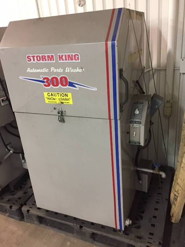 lot 10 image: Parts Washer