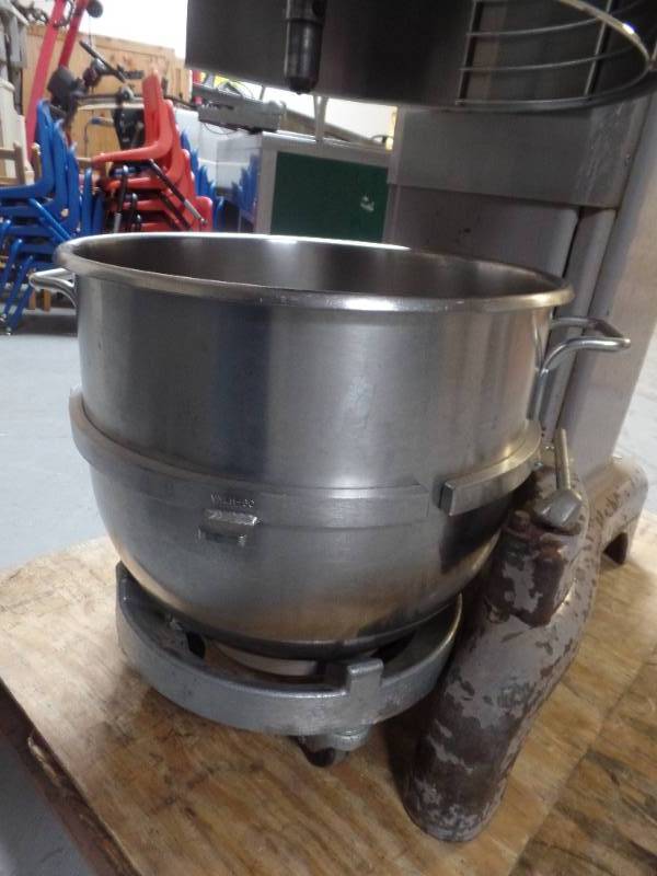 HOBART STAND MIXER