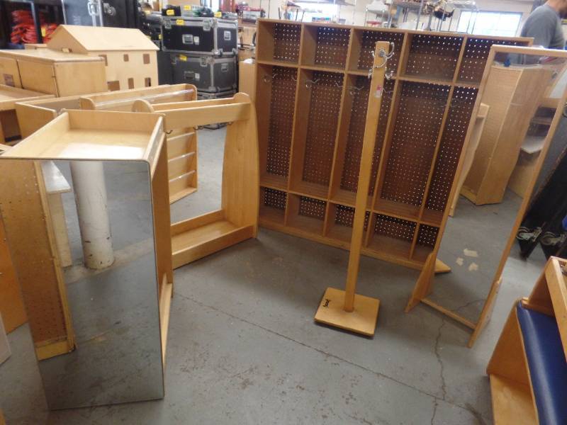 CHILDRENS FURNITURE
