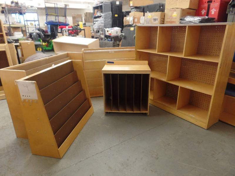 CHILDRENS FURNITURE