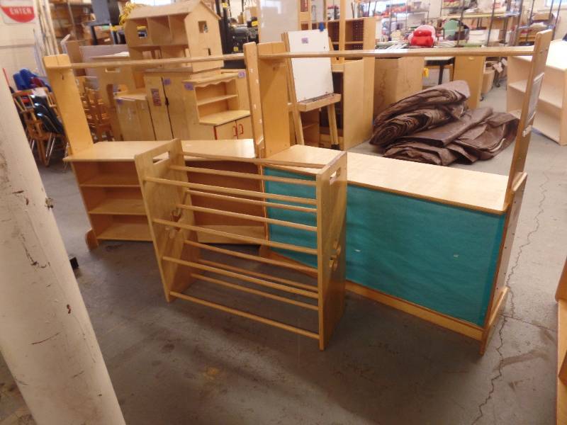 CHILDRENS FURNITURE