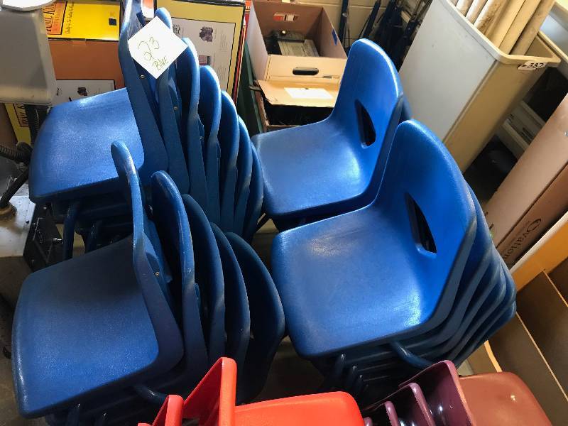 23 BLUE PLASTIC CHAIRS
