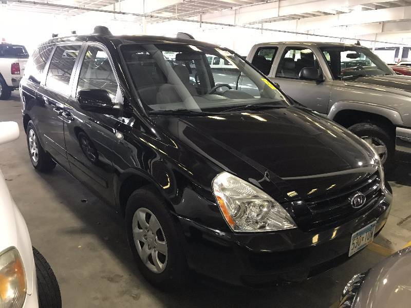 2008 Kia Sedona LX