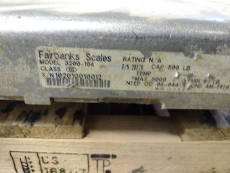 lot 14 image: Fairbanks 3200-104 500 lb. Scale, W...
