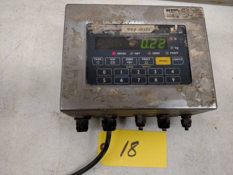 lot 18 image: Weigh-Tronix 3WI-125LED 100 lb. Dig...