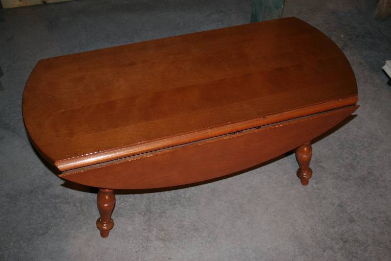 Drop Leaf Coffee Table