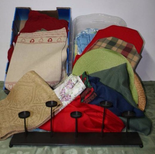 Place Mats, Table Cloths, and Napkins