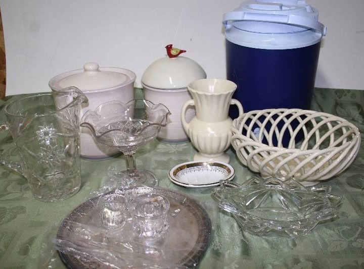 Assorted Kitchen Wares