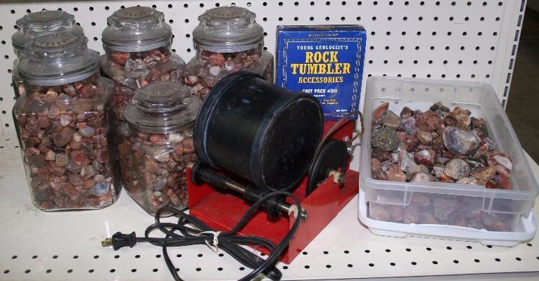 Rock Tumbler and Agates