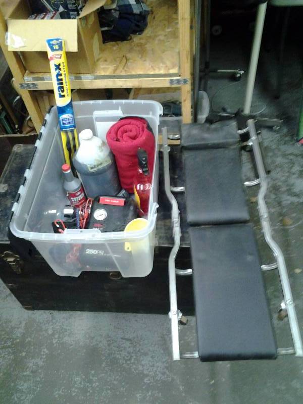 lot 8 image: Mechanics Creeper & Bin Of Automotive Related