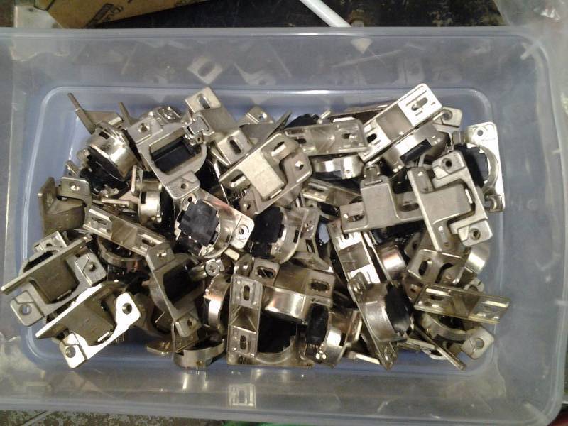 lot 25 image: Small Tote Full Of Flush Mount Hinges