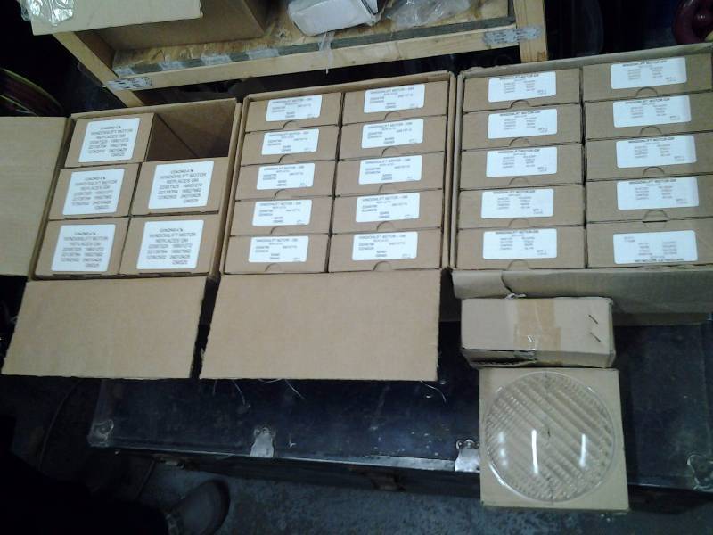 lot 39 image: GM Window Lift Motors (3-Boxes), 2-Headlight Lenses
