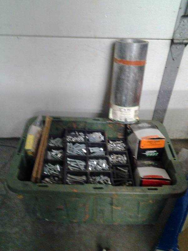lot 52 image: Large Tub Of Hardware