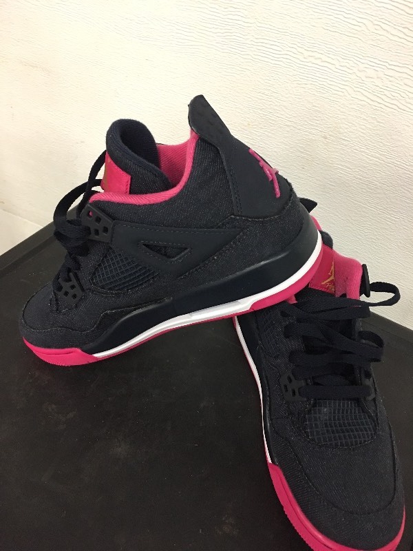 Jordans - Size 6Y