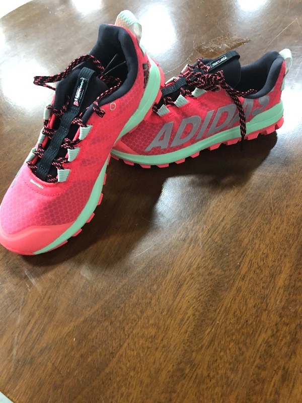 Adidas Vigor - Size 8.5