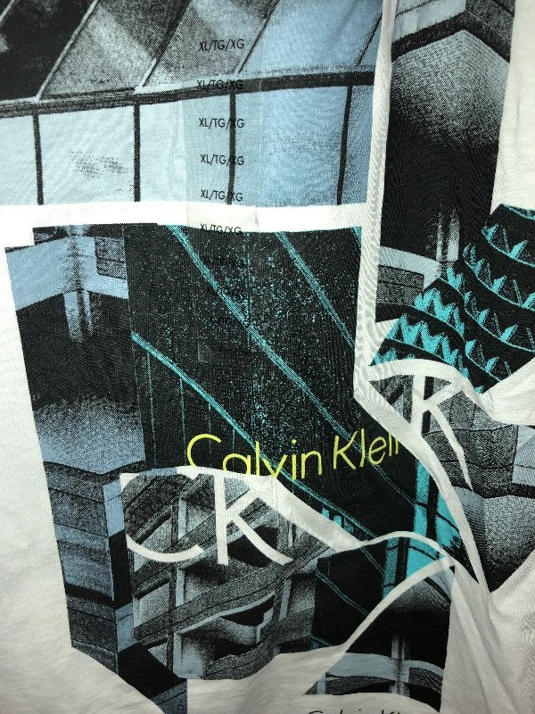 Calvin Klein T-Shirt XL